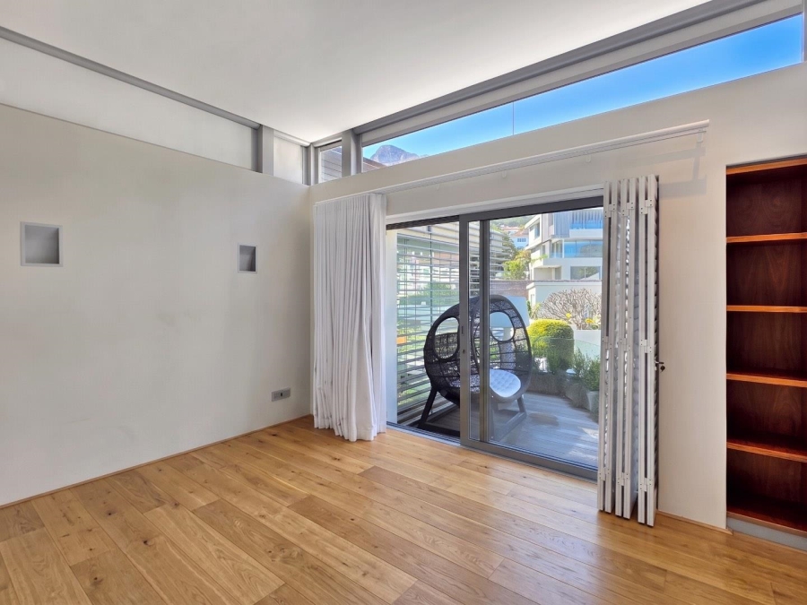 To Let 3 Bedroom Property for Rent in Camps Bay Western Cape